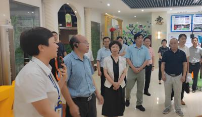 索求无限可能  同谋发展大计——记民建江西省委会来岳阳mg冰球突破调研！